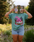 Camiseta gráfica 📚 Salvaje y Lectora | Color Espuma de Mar de Brittany Keller Art