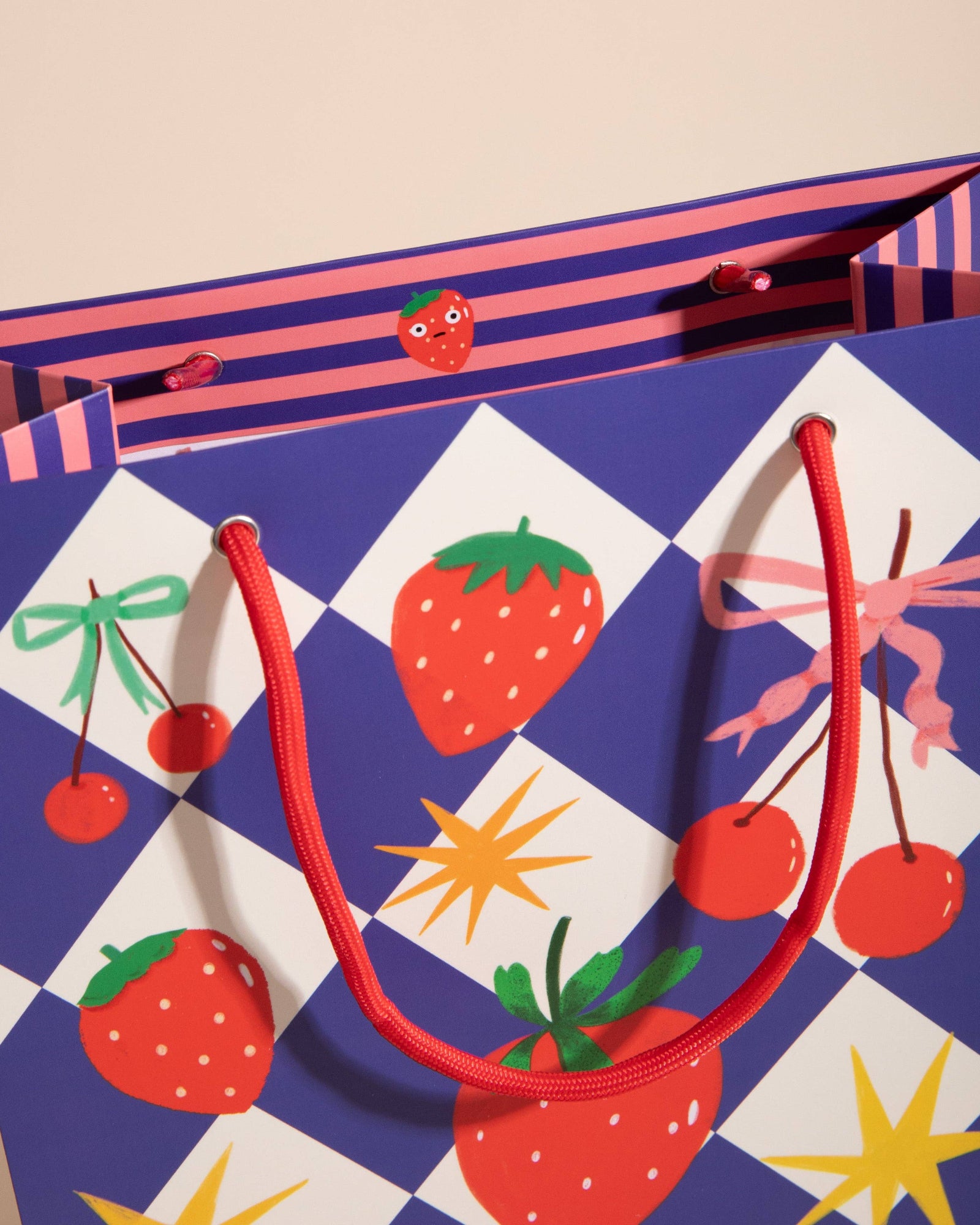 CHCHCHCHERRY- Geschenktüte