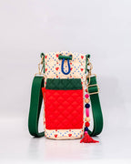 Wasserflaschen-Tragegurt mit Kirschherzen und Perlenquaste