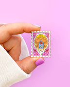 Pin con sello del Castillo de la Bestia 🏰🥀 Pin de solapa de esmalte duro - Fantasía de cuento de hadas | por Joy Addict