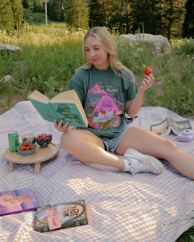 Wild and Reading Graphic Seafoam T-Shirt
