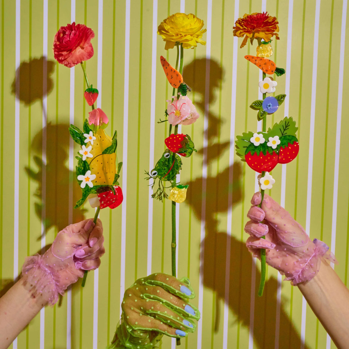 Jenny Lemons - Mini Red Strawberry Hair Claw Clip