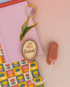 Ban.do LED-Klemmleuchte 📖💡 Tragbare Reiseleselampe „Bitte nicht stören“ – Pink &amp; Rot