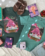 Camiseta gráfica 📚 Salvaje y Lectora | Color Espuma de Mar de Brittany Keller Art