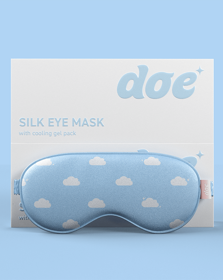 Soothing Silk Eye Mask w/Cooling Gel Pack - Blue & White Clouds