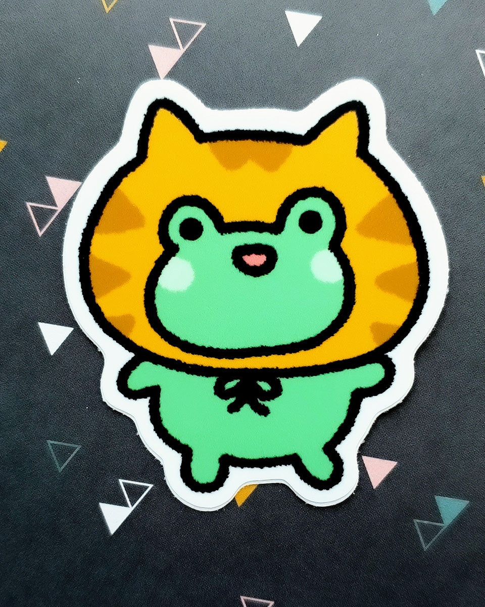 Frosch in einem Katzen-Kostüm-Vinyl-Aufkleber